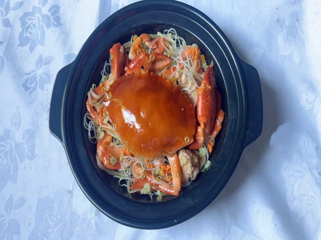 假菜 膏蟹粉丝煲模型